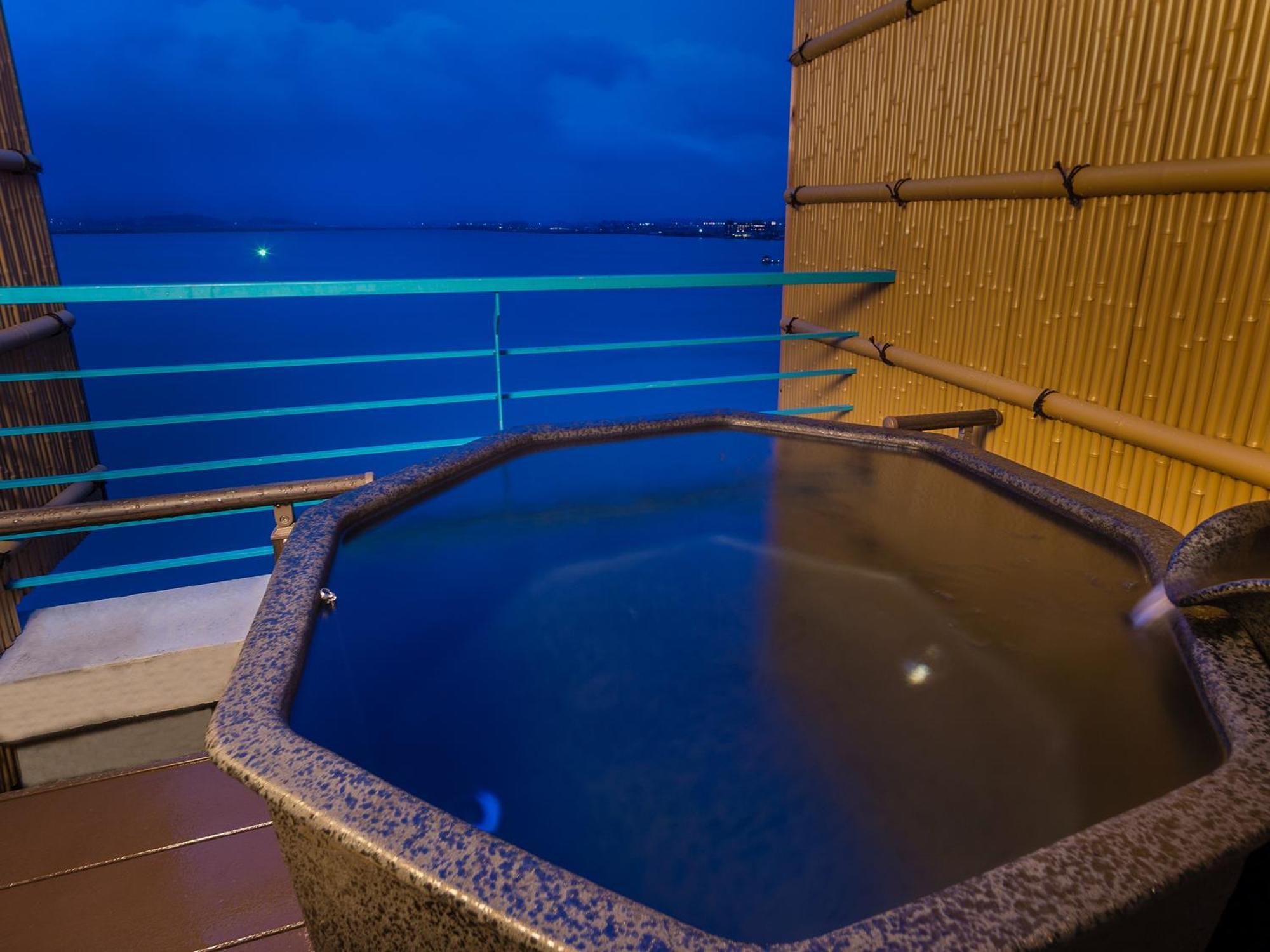 Apa Hotel & Resort Kaga Katayamazu Onsen Kasuikyo Kültér fotó