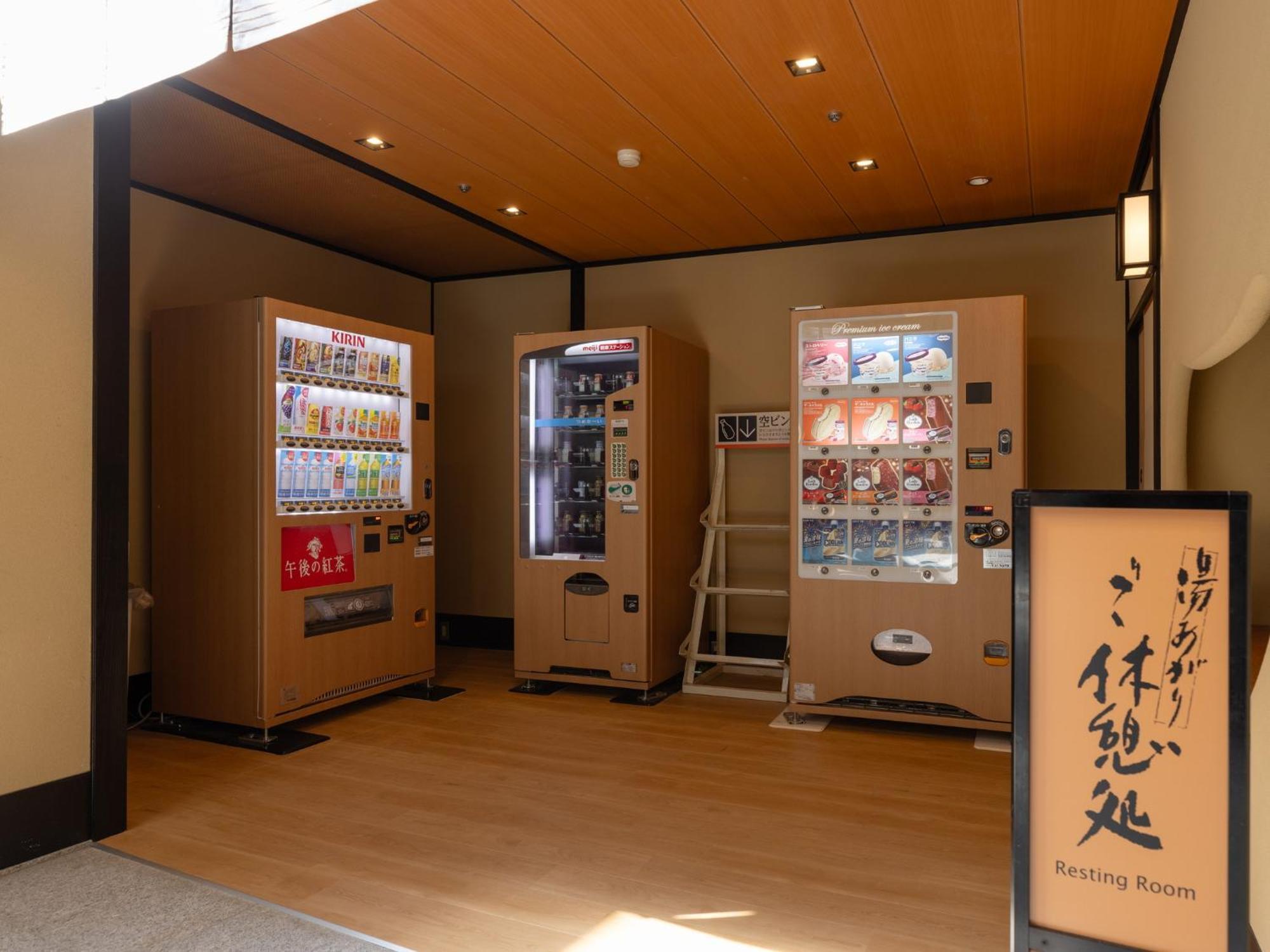 Apa Hotel & Resort Kaga Katayamazu Onsen Kasuikyo Kültér fotó